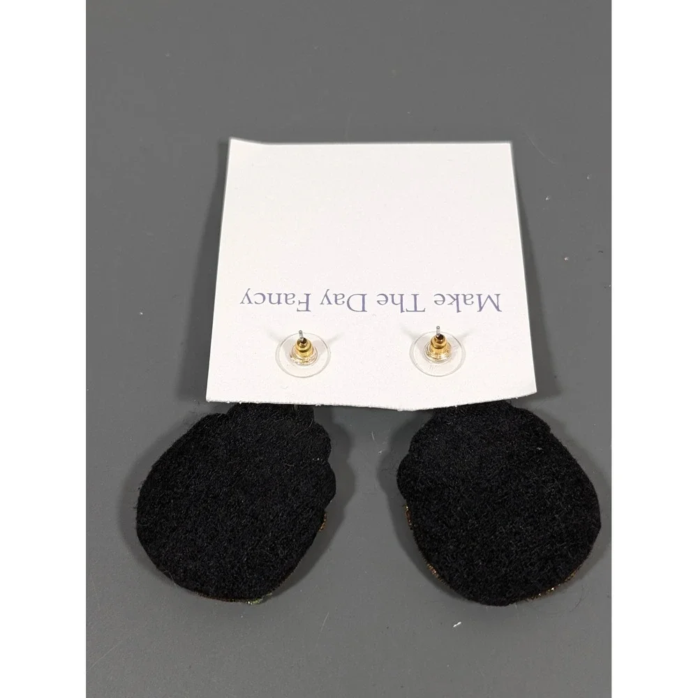 St Patrick's Day Pot of Gold‎ Beaded Statement Earrings Shamrock Dangle NWT